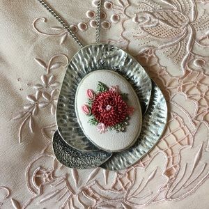 New - Beautiful Handmade Necklace / Pendant